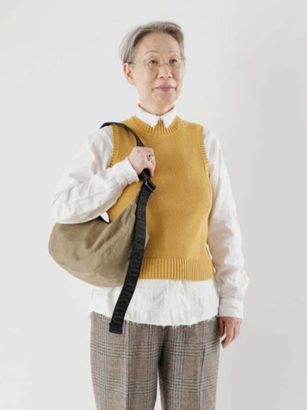Rare BAGGU Medium Nylon Crescent Bag - Dark Khaki (Archived Color)